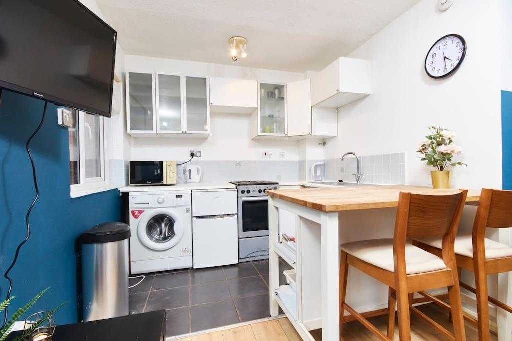 Lovely Apt In City Centre Leeds リーズ エクステリア 写真