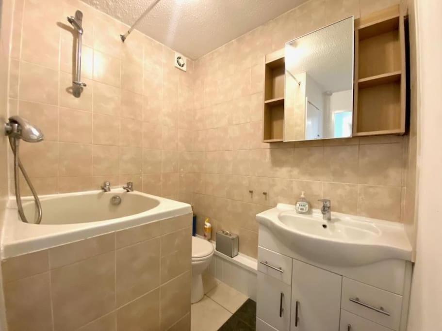 Lovely Apt In City Centre Leeds リーズ エクステリア 写真